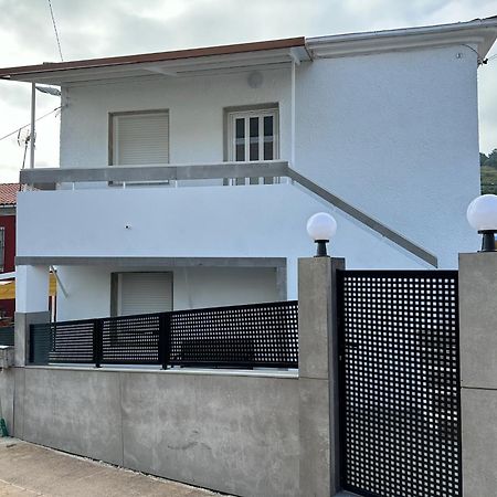Riquina Ourense Luaran gambar