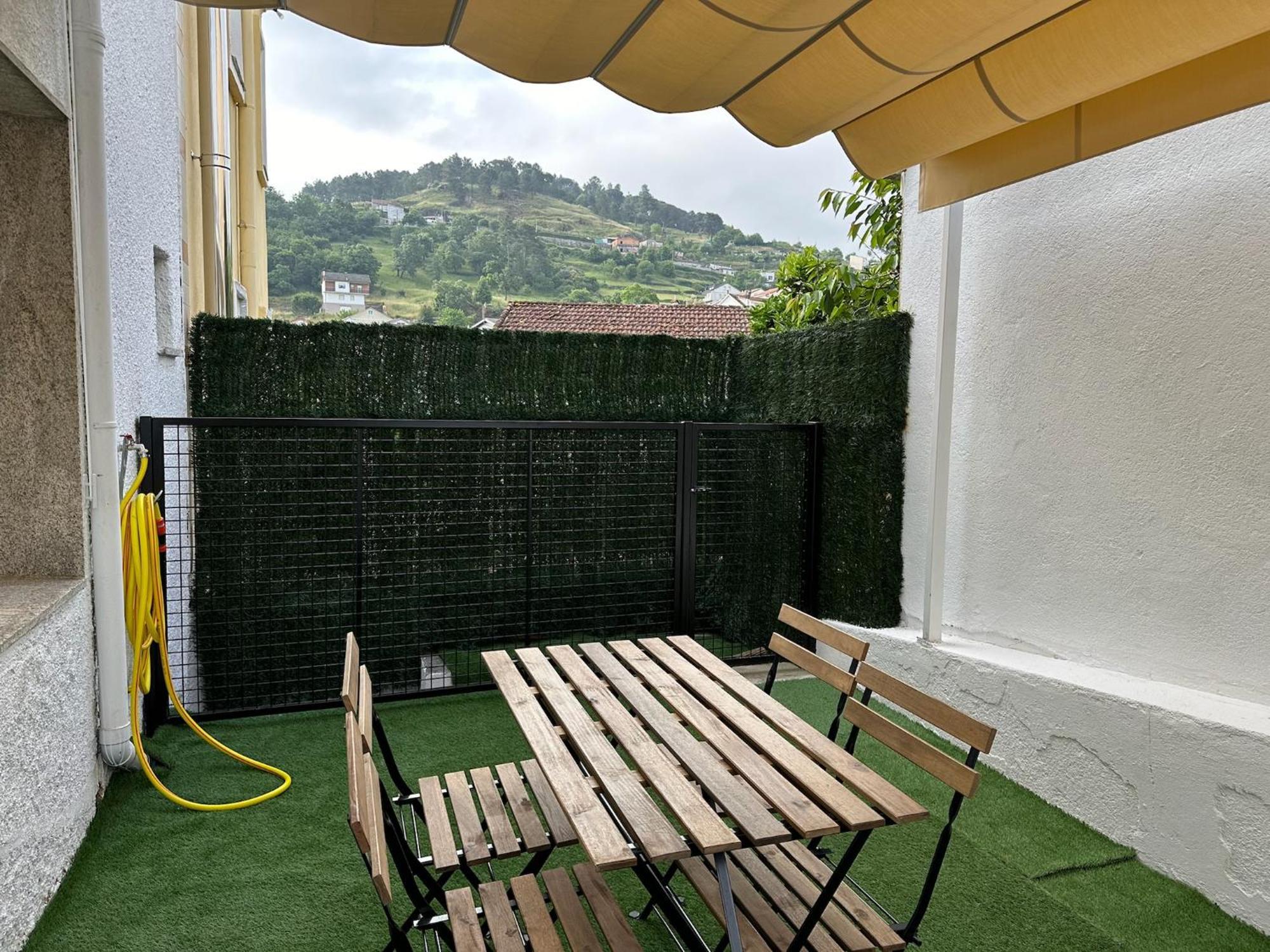 Riquina Ourense Luaran gambar